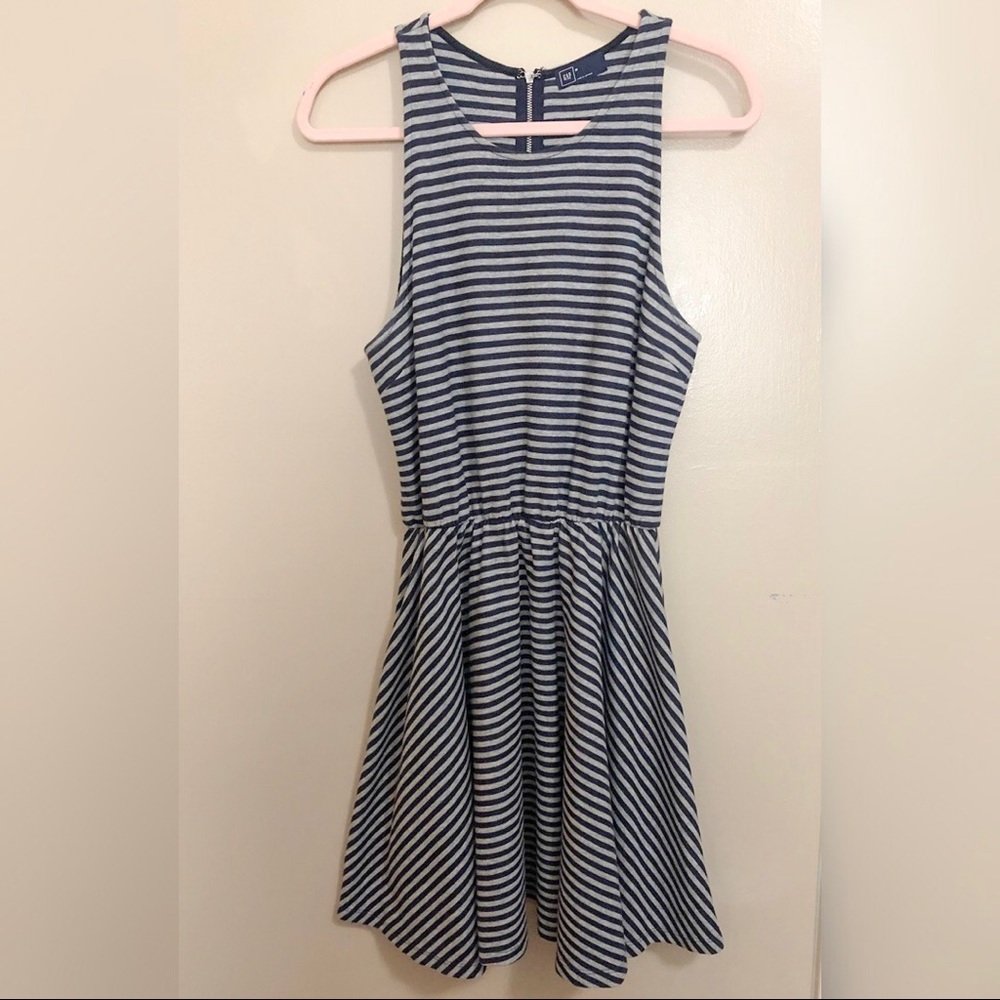 GAP dress